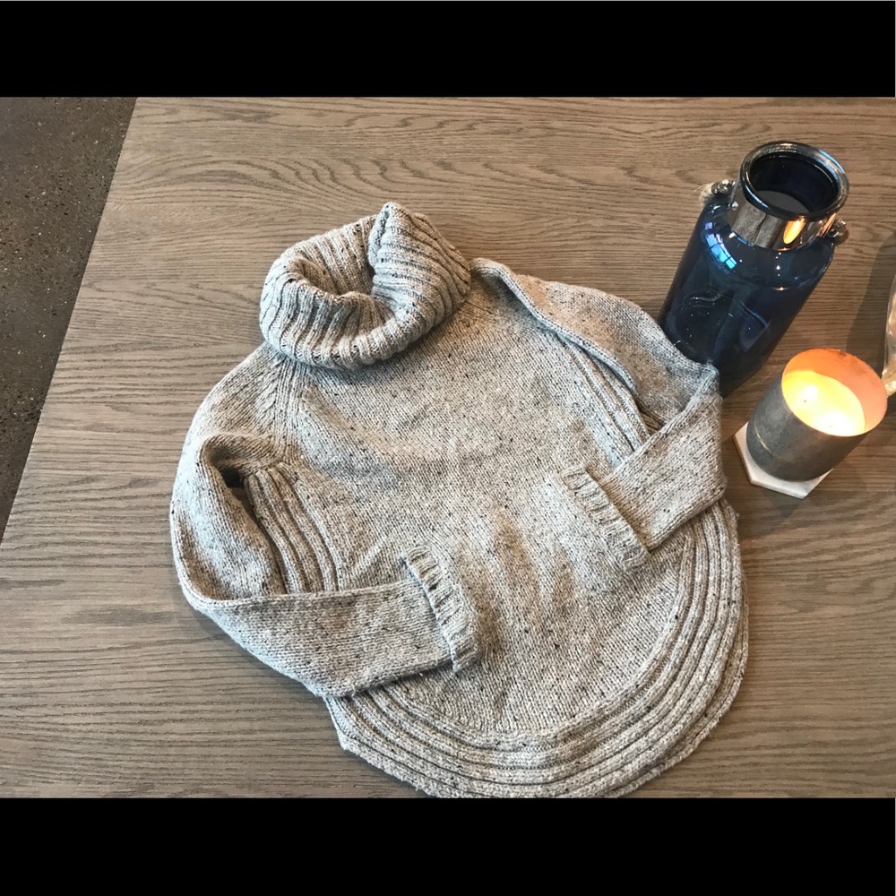 ☃️❄️Cozy Cynthia Rowley Sweater